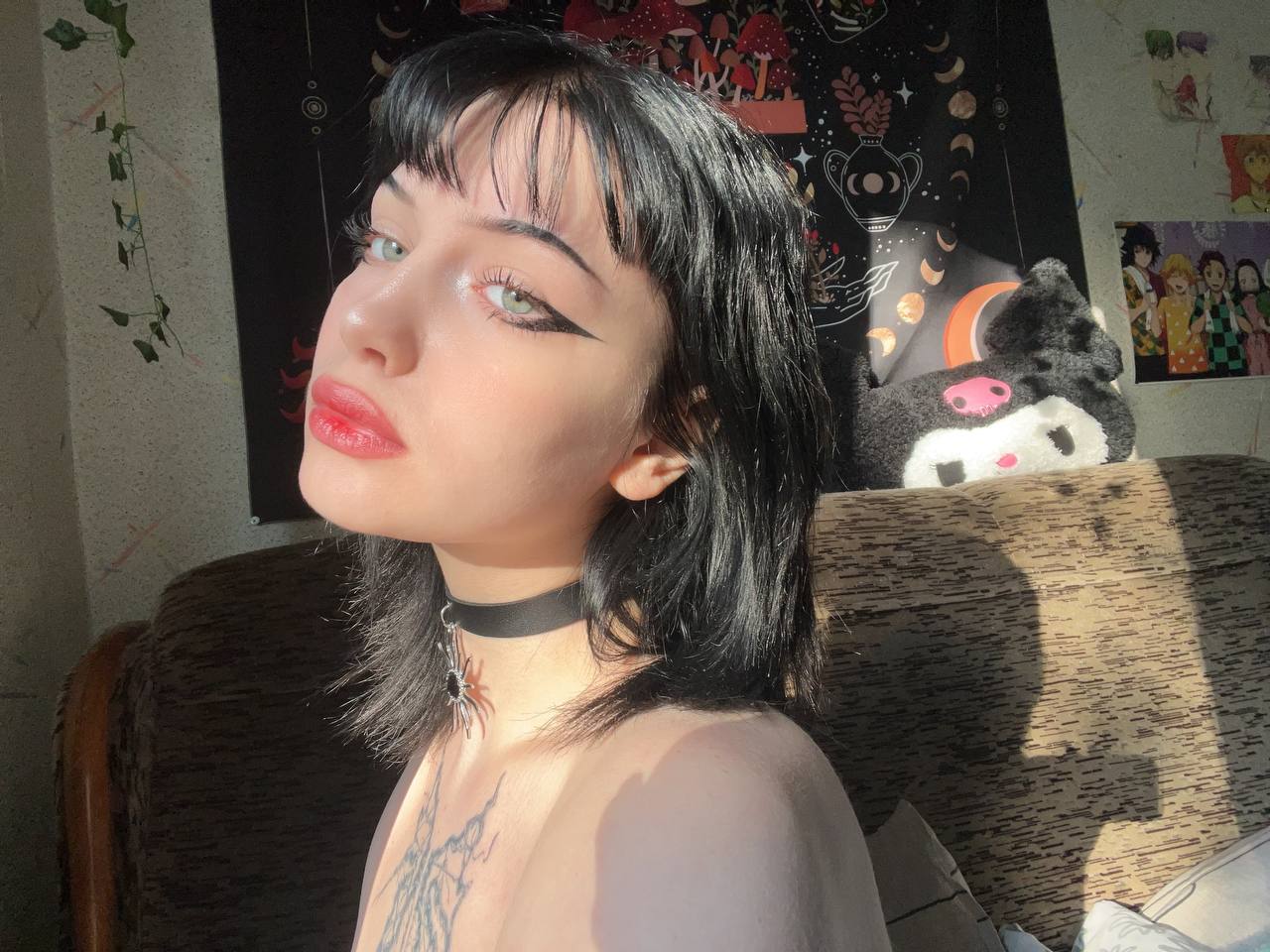 Best OnlyFans Girls: Sasha Devil, the Wildest Goth on OnlyFans